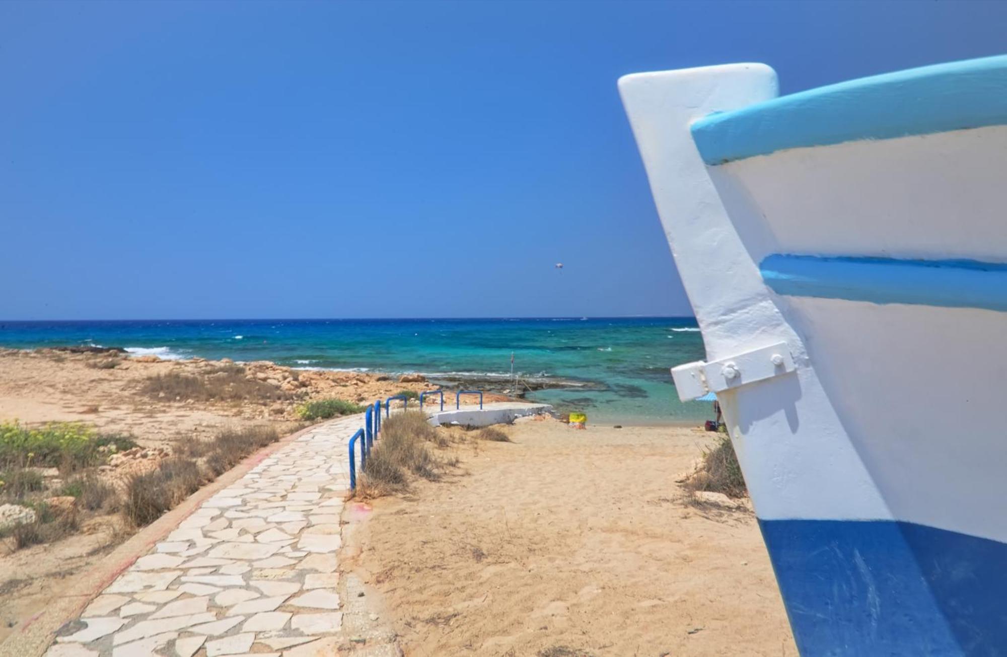 Beachfront Luxury Villa Idania أيا نابا المظهر الخارجي الصورة