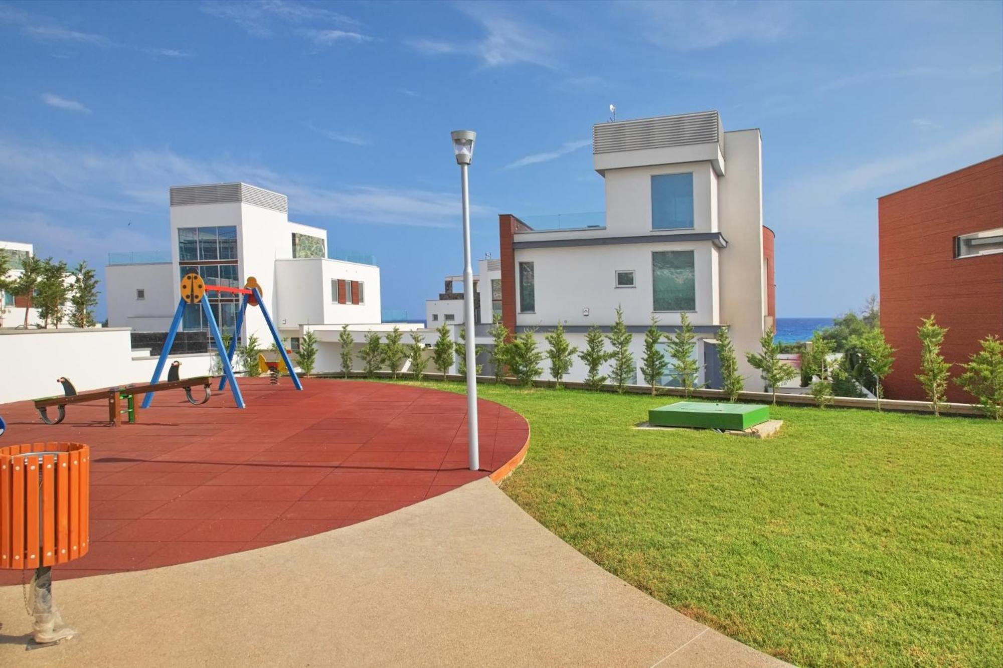Beachfront Luxury Villa Idania أيا نابا المظهر الخارجي الصورة
