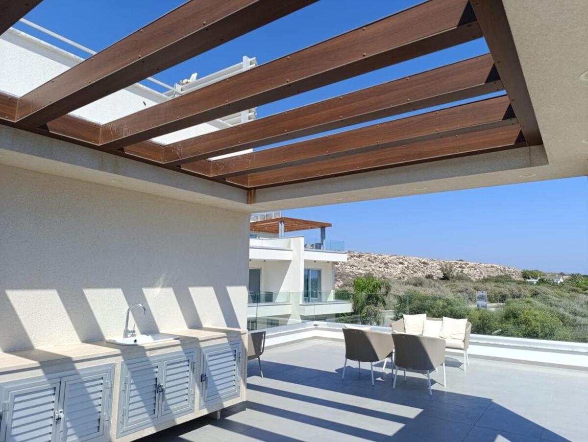 Beachfront Luxury Villa Idania أيا نابا المظهر الخارجي الصورة