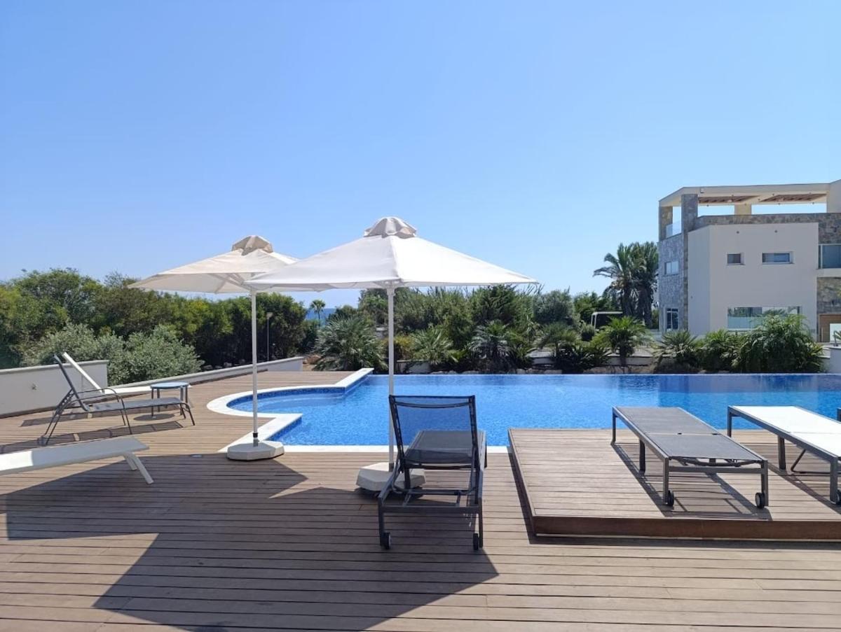 Beachfront Luxury Villa Idania أيا نابا المظهر الخارجي الصورة