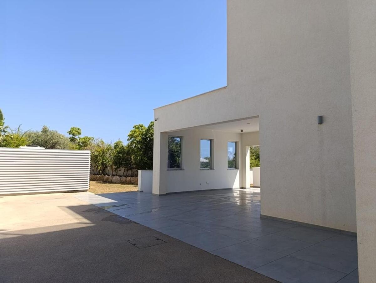 Beachfront Luxury Villa Idania أيا نابا المظهر الخارجي الصورة